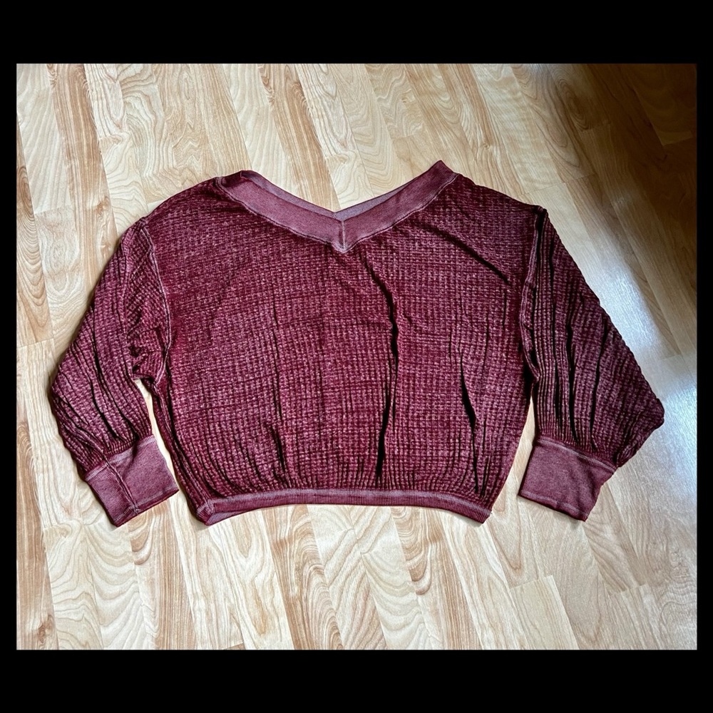 We the free v neck top - Picture 2 of 4